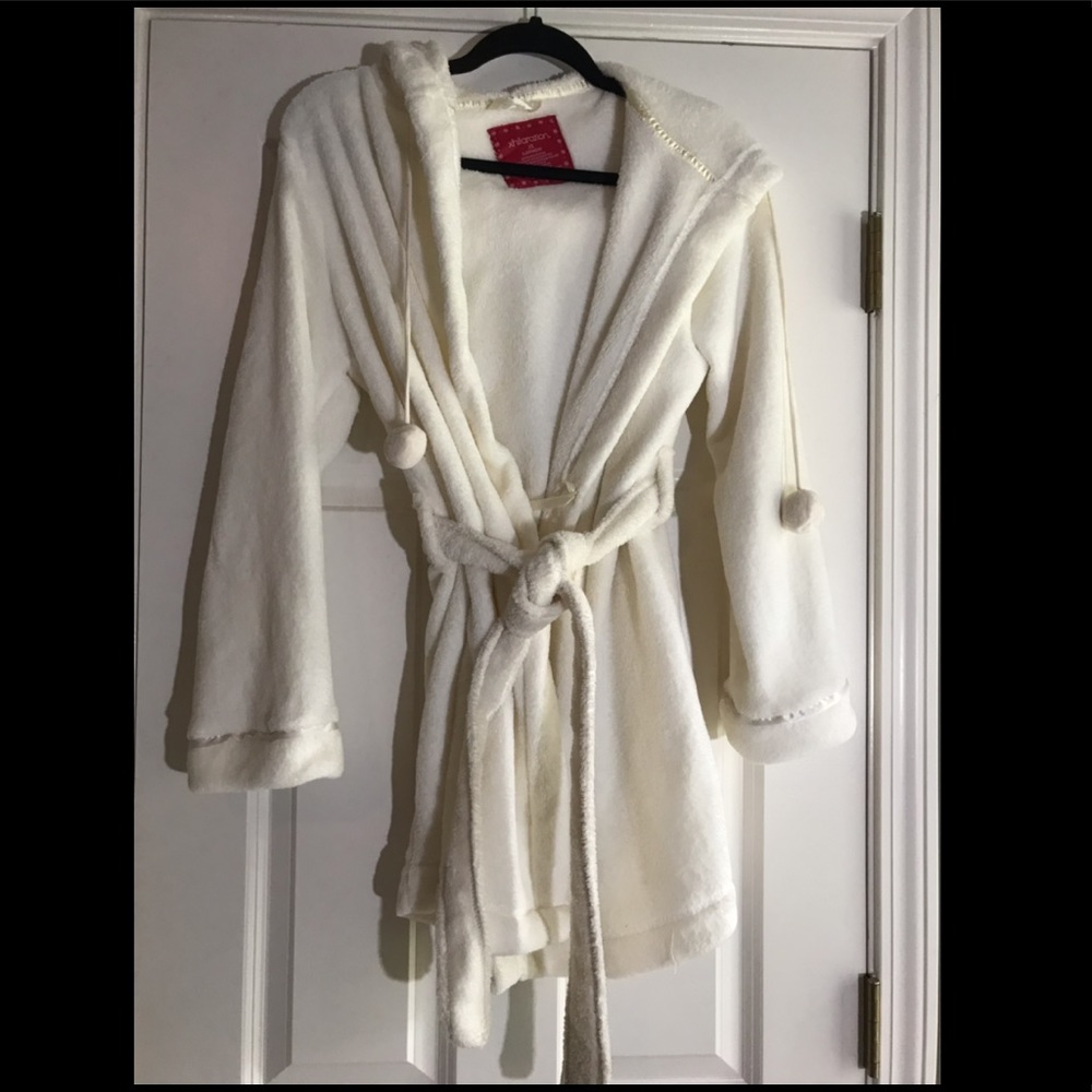 White Extra Soft Robe